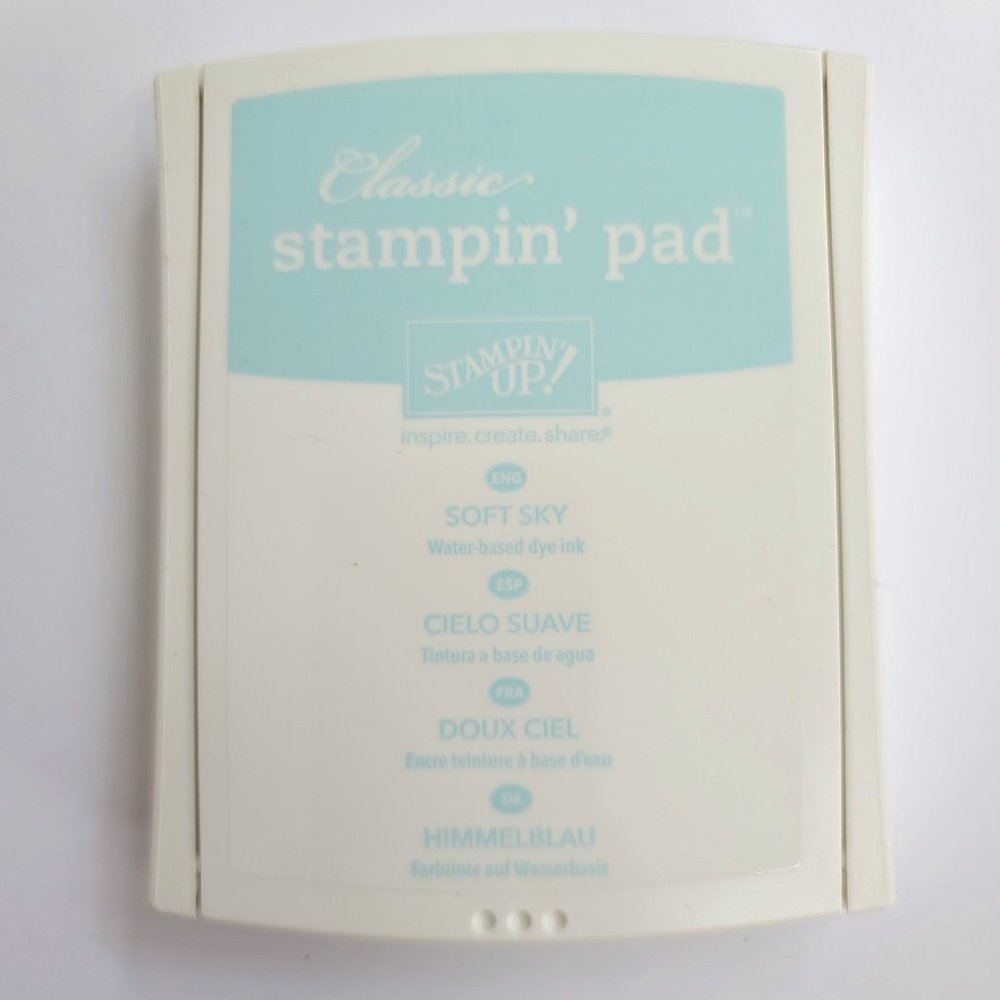 🎀SOLD🎀 Stampin Up! Classic Stampin' Pad - Soft Sky